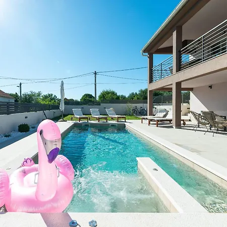 Cvita With Pool *